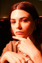 Linya Jewellery-Bery Vintage Büyük Gold Yüzük-Yüzük-2-Milagron.com