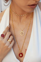 Linya Jewellery-Bordo Mineli Kutup Yıldızı Madalyon Kolye-Kolye-2-Milagron.com