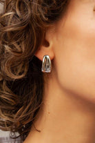 Linya Jewellery-Erica Amorf Halka Küpe Gümüş-Küpe-2-Milagron.com