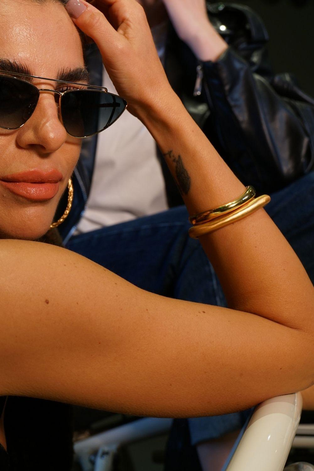 Linya Jewellery-Grel Kalın Asimetrik Mat Gold Bileklik-Bileklik-2-Milagron.com