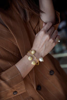 Linya Jewellery-İstiridye Barok İnci Kelepçe-Bileklik-3-Milagron.com
