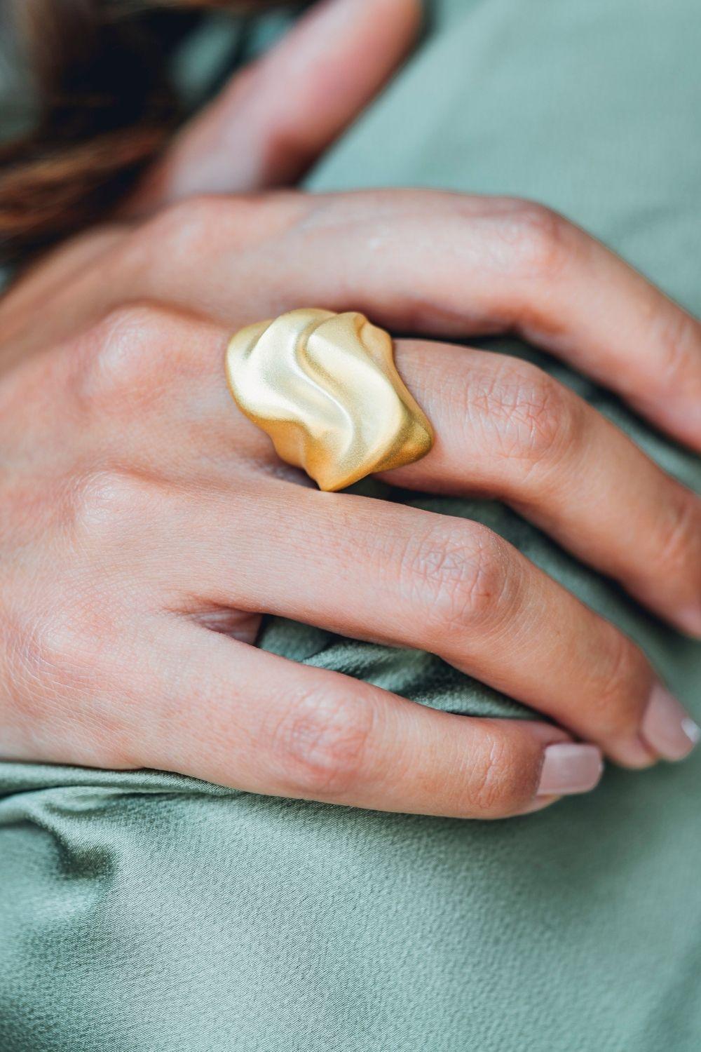 Linya Jewellery-Jayla Yüzük Mat Gold-Yüzük-3-Milagron.com