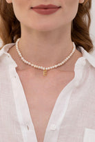 Linya Jewellery-Mono E Harfli İnci Kolye-Kolye-2-Milagron.com