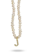 Linya Jewellery-Mono J Harfli İnci Kolye-Kolye-1-Milagron.com