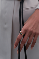 Linya Jewellery-Nera Gri İncili Yüzük Gold-Yüzük-3-Milagron.com