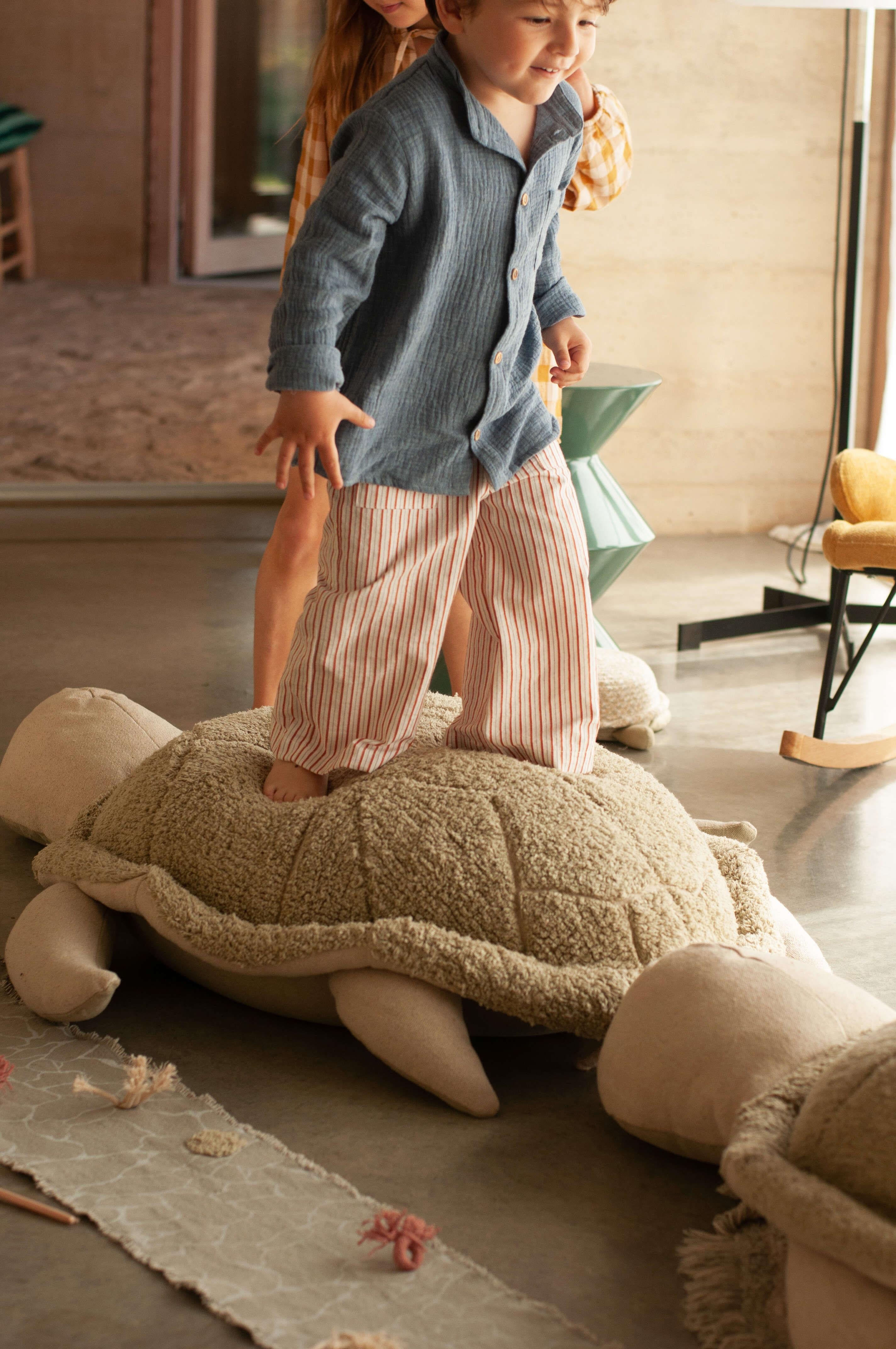 Puf, Mrs. Turtle