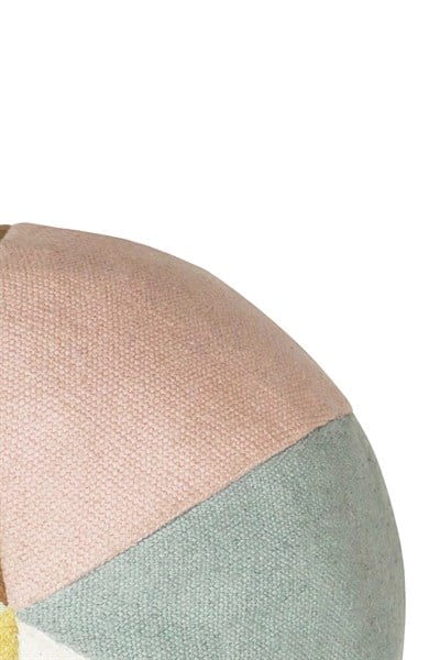 Yastık, Ball