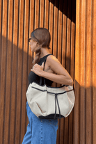 Loventa-Large Tote Bag Bej & Siyah Niesha Allure-Omuz Çantası-2-Milagron.com