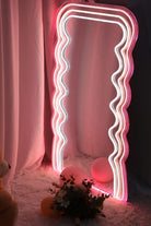 Lujolab.-Neonlu Ayna-Ayna-1-Milagron.com