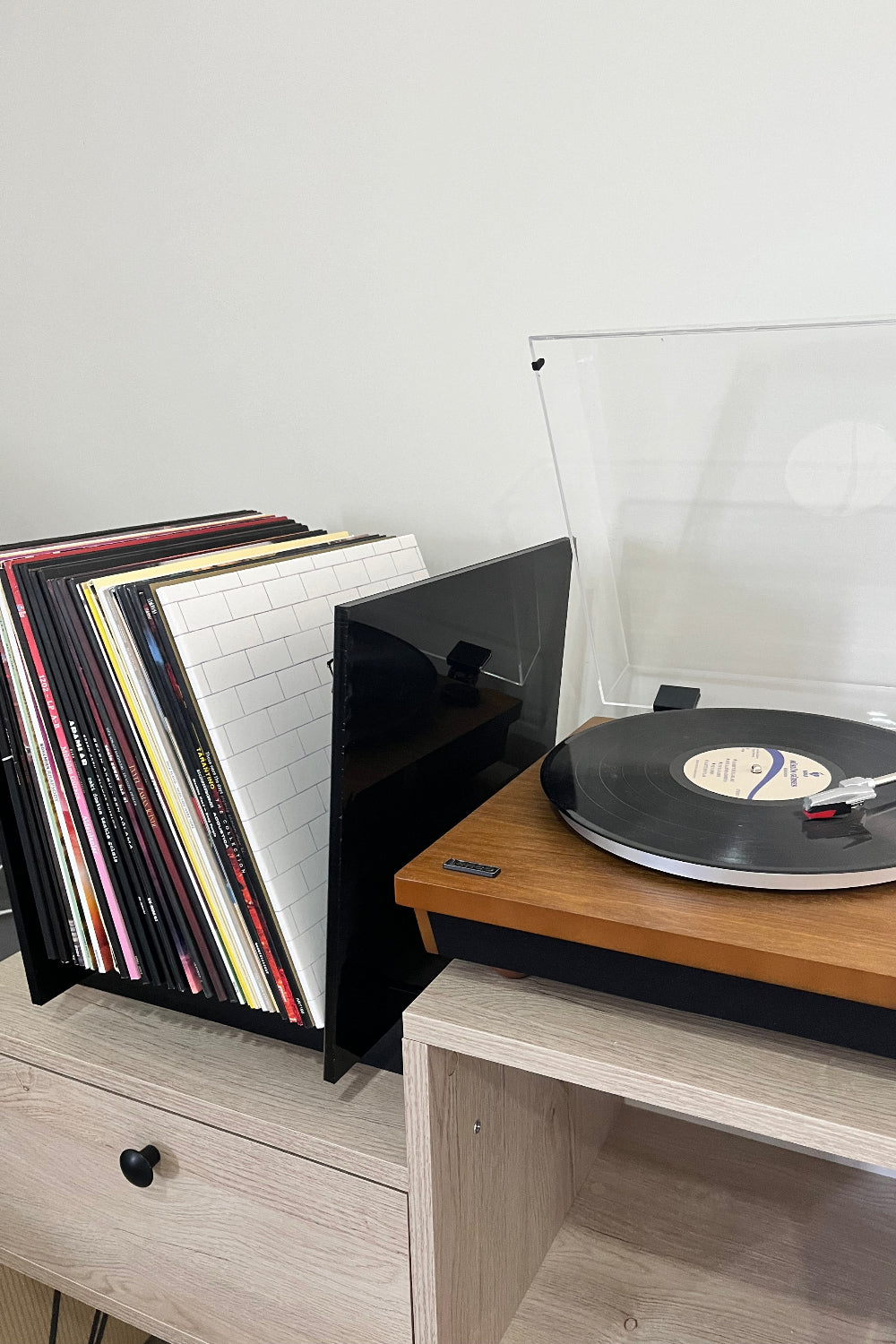 Lujolab.-Pleksi Plak Rafı-Raf-2-Milagron.com