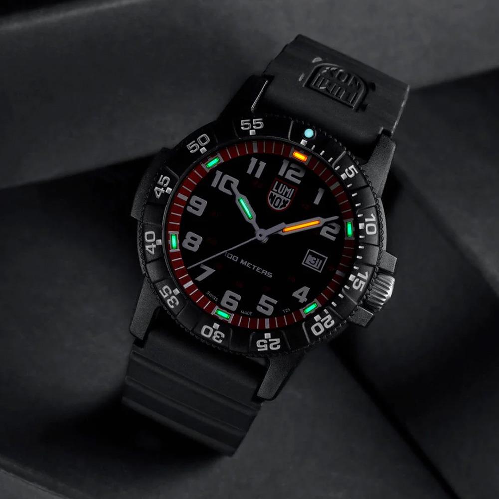 Xs.0335 Leatherback Sea Turtle Giant 0320 Serisi Erkek Kol Saati
