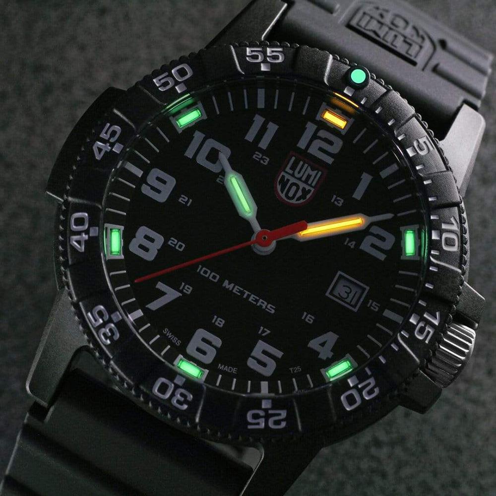 Xs.0321.L Leatherback Sea Turtle Giant 0320 Serisi Erkek Kol Saati