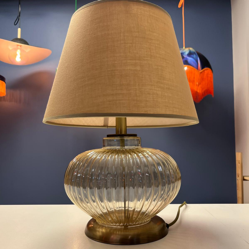 Amber Üfleme Cam Gövdeli Şık Abajur