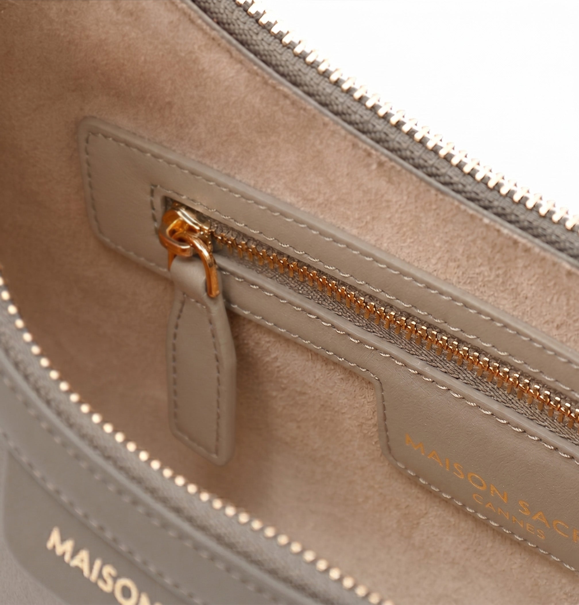 Mirandole Grey Leather Shoulder Bag