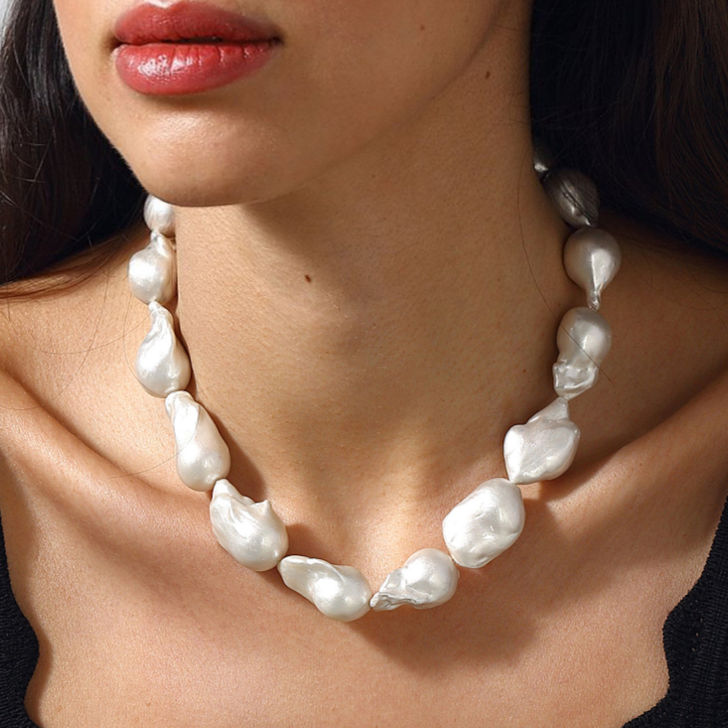 Maison Soula-La Sirena Pearl Necklace-Necklace-2-Milagron.com