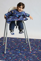 Mammam Baby-Minik Astronotlar Çok Amaçlı Su Geçirmez Yer/masa Örtüsü-Mama Önlüğü-1-Milagron.com