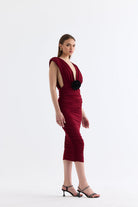 Manshet-The Velvet / Dekolteli Midi Elbise-Elbise-5-Milagron.com
