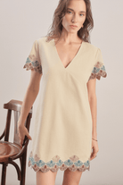 Mavlo-Oyster Nakışlı Mini Elbise-Elbise-3-Milagron.com