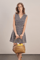 Mavlo-Violet Nakışlı Elbise-Elbise-3-Milagron.com