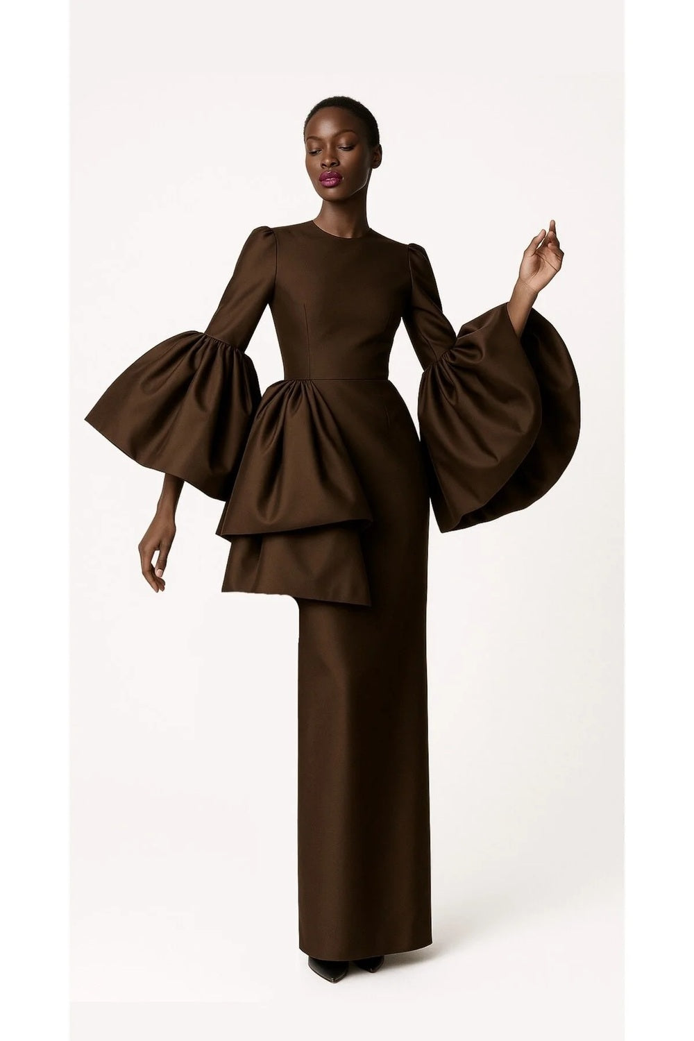 Avant-garde Volan & Peplum Detaylı Kahverengi Ipek Tafta Maxi Kalem Elbise - 0