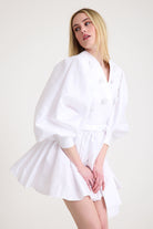 Kruvaze Kapamalı & Üzeri Dekoratif Boncuk İşlemeli Beyaz Tafta Mini Elbise - 0