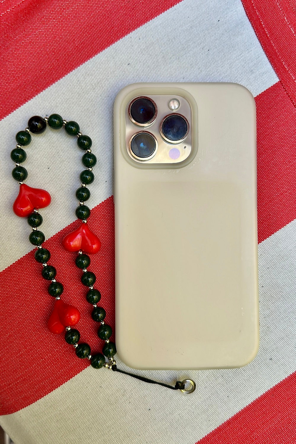 Koyu Yeşil Bead Heart Kalpli Telefon Charmı - 3