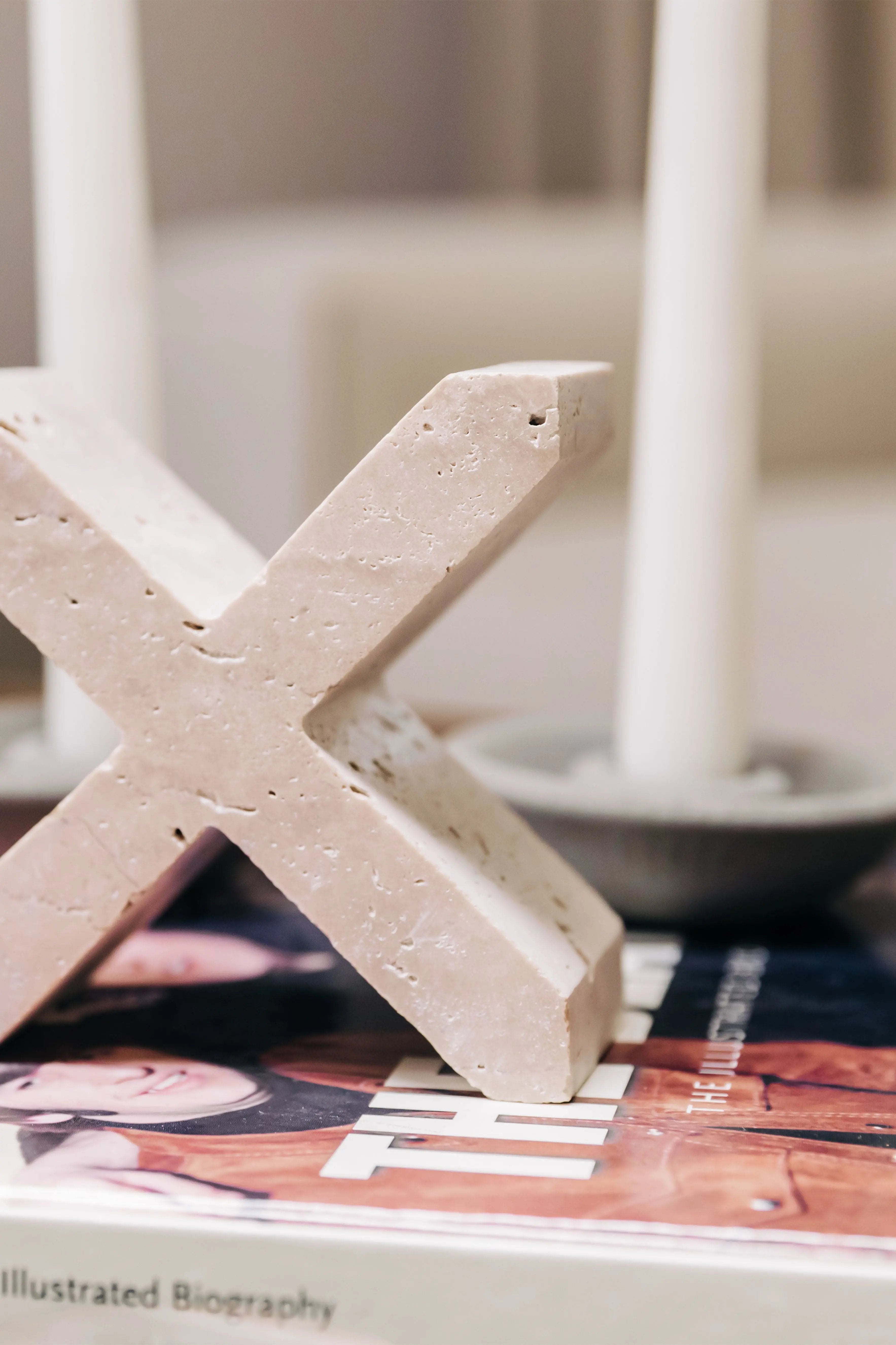 Gaia Origin - Kitap Tutucu