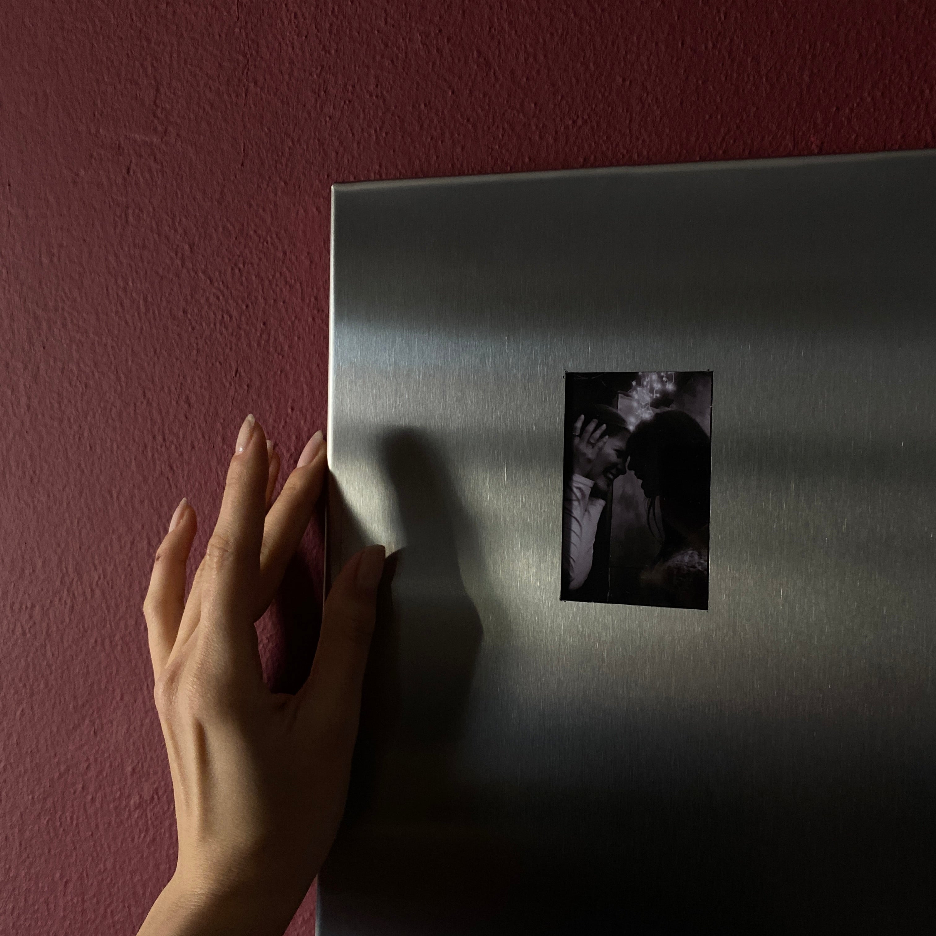 Milnoi-Metal Çerçeve – Modern Ve Zamansız Tasarım-Çerçeve-2-Milagron.com