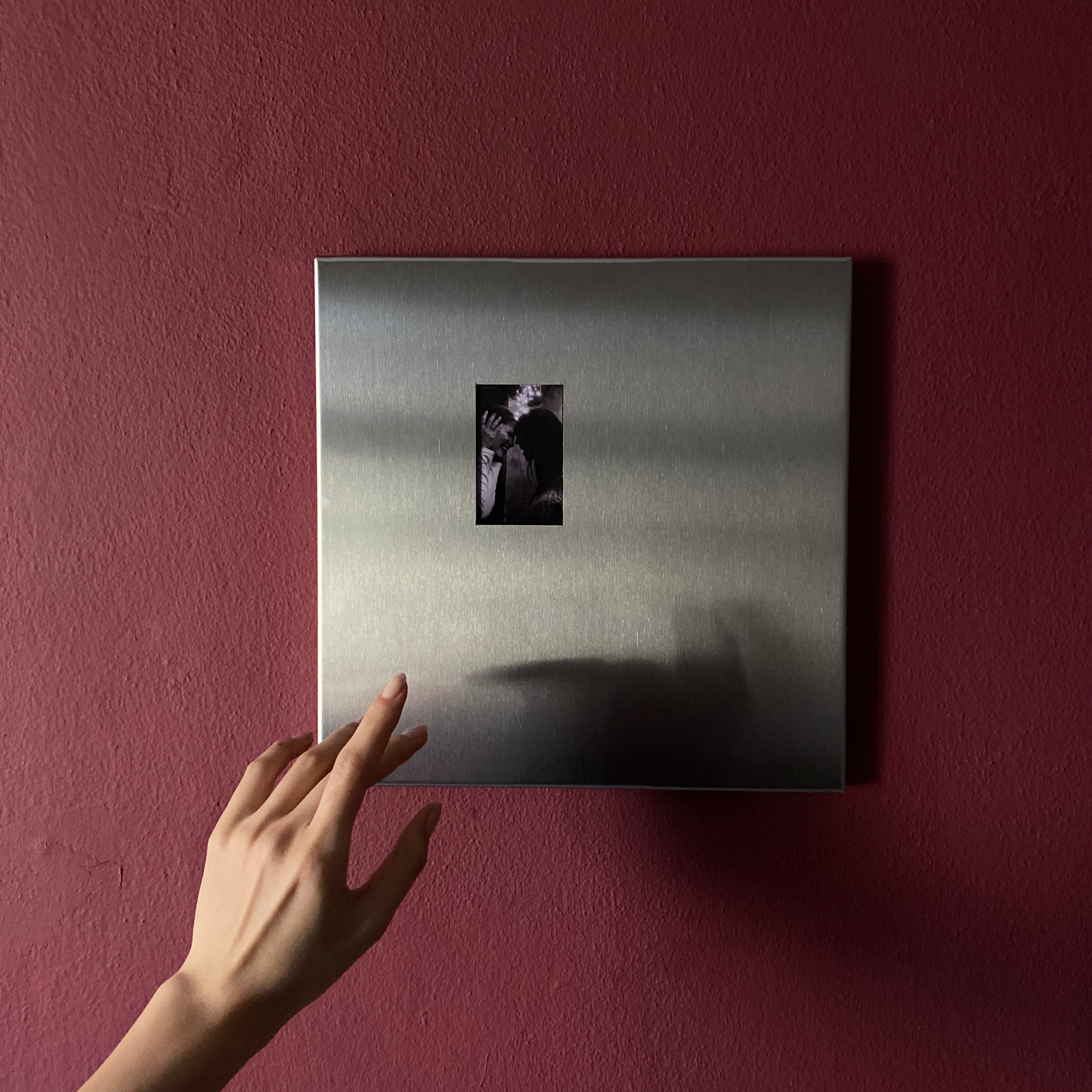 Milnoi-Metal Çerçeve – Modern Ve Zamansız Tasarım-Çerçeve-5-Milagron.com