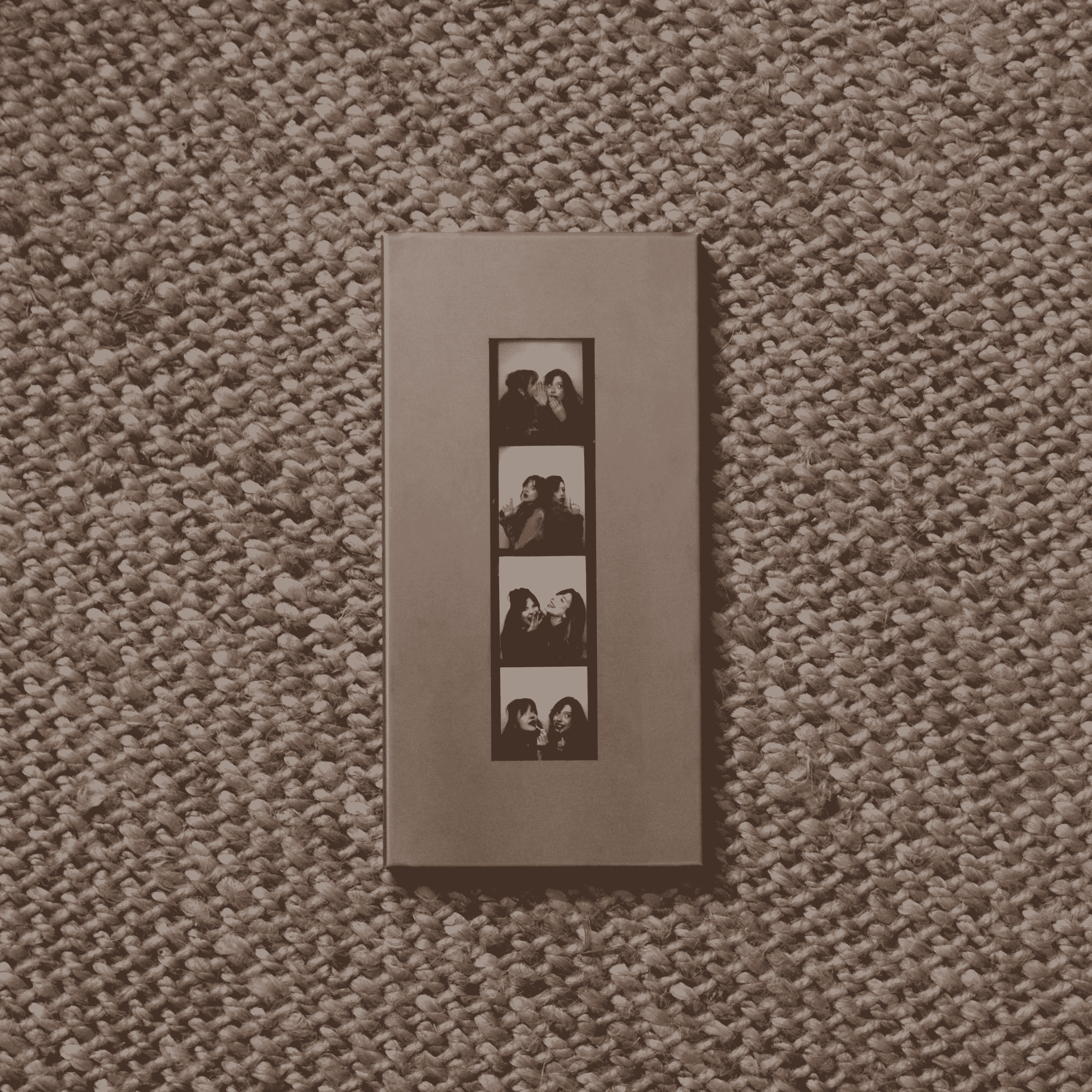 Milnoi-Photobooth Dikey Fotoğraf Çerçevesi-Çerçeve-2-Milagron.com