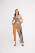 Mirimalist-Ekose Drape Büstiyer-Top-2-Milagron.com