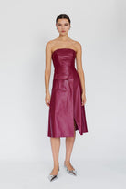 Mirimalist-Kırmızı Deri Straplez Midi Elbise-Elbise-1-Milagron.com