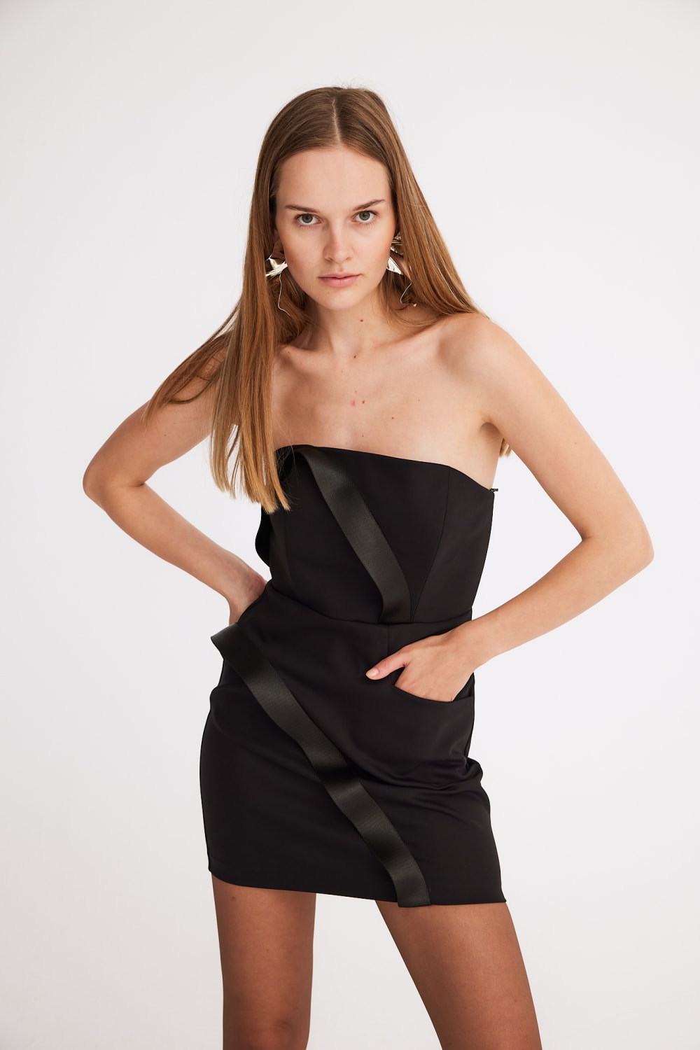 Mirimalist-Tux Flare Straplez Mini Elbise-Elbise-3-Milagron.com