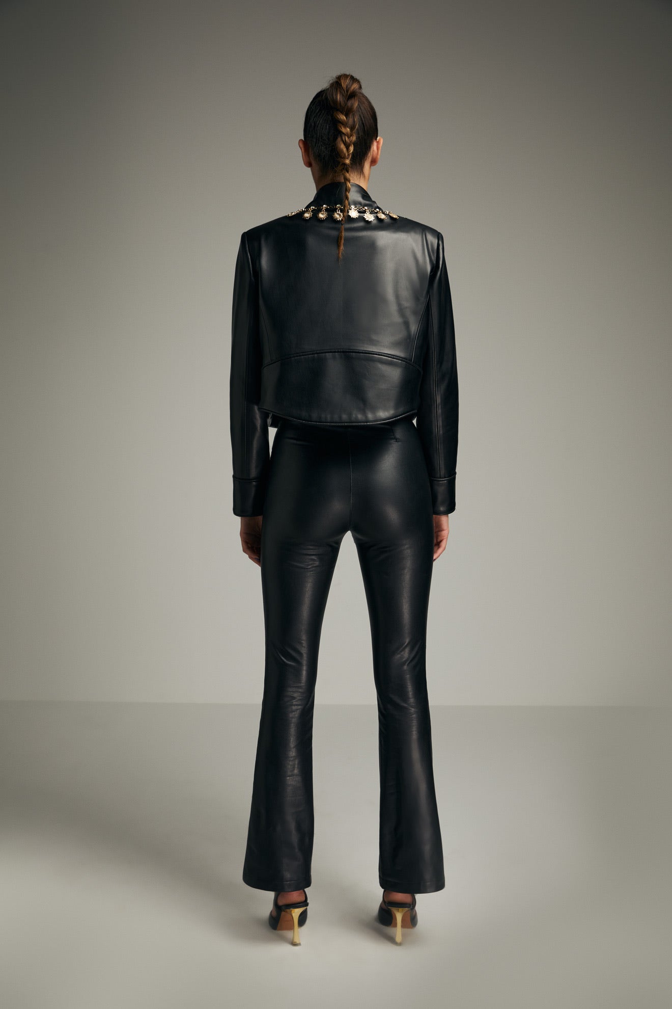 Misole-Flared Fitted Black Vegan Leather Pants-Pantolon-2-Milagron.com