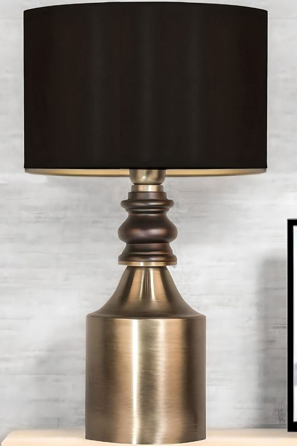 Moena Studio-Chicago Eskitme Tasarım Abajur – Siyah Şapka-Abajur-4-Milagron.com