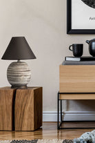 Moena Studio-Kahire Serisi Kahve Tonlarında Çizgili Seramik Abajur Kahve Başlık-Abajur-4-Milagron.com