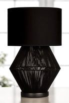 Moena Studio-Luna Noir Abajur – Siyah Modern Tel Gövdeli, Siyah Kumaş Şapkalı Abajur-Abajur-4-Milagron.com