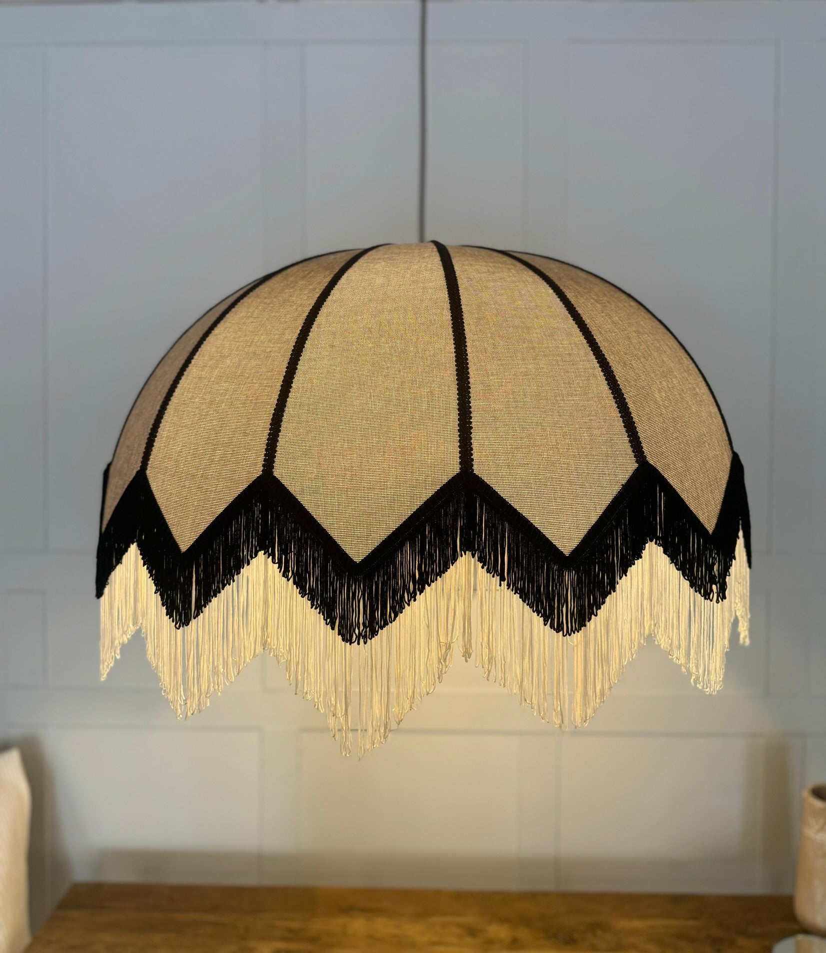 Motto Home Design-Lorenzo Şeritli Püsküllü Kumaş Avize-Avize-1-Milagron.com
