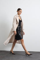 Savrin Bej Kuşaklı Apoletli Maxi Trençkot - 3