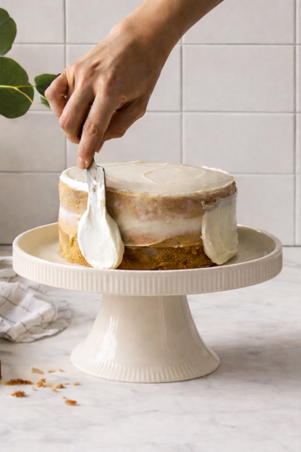 Fluted Ayaklı Sunum Tabağı - 9