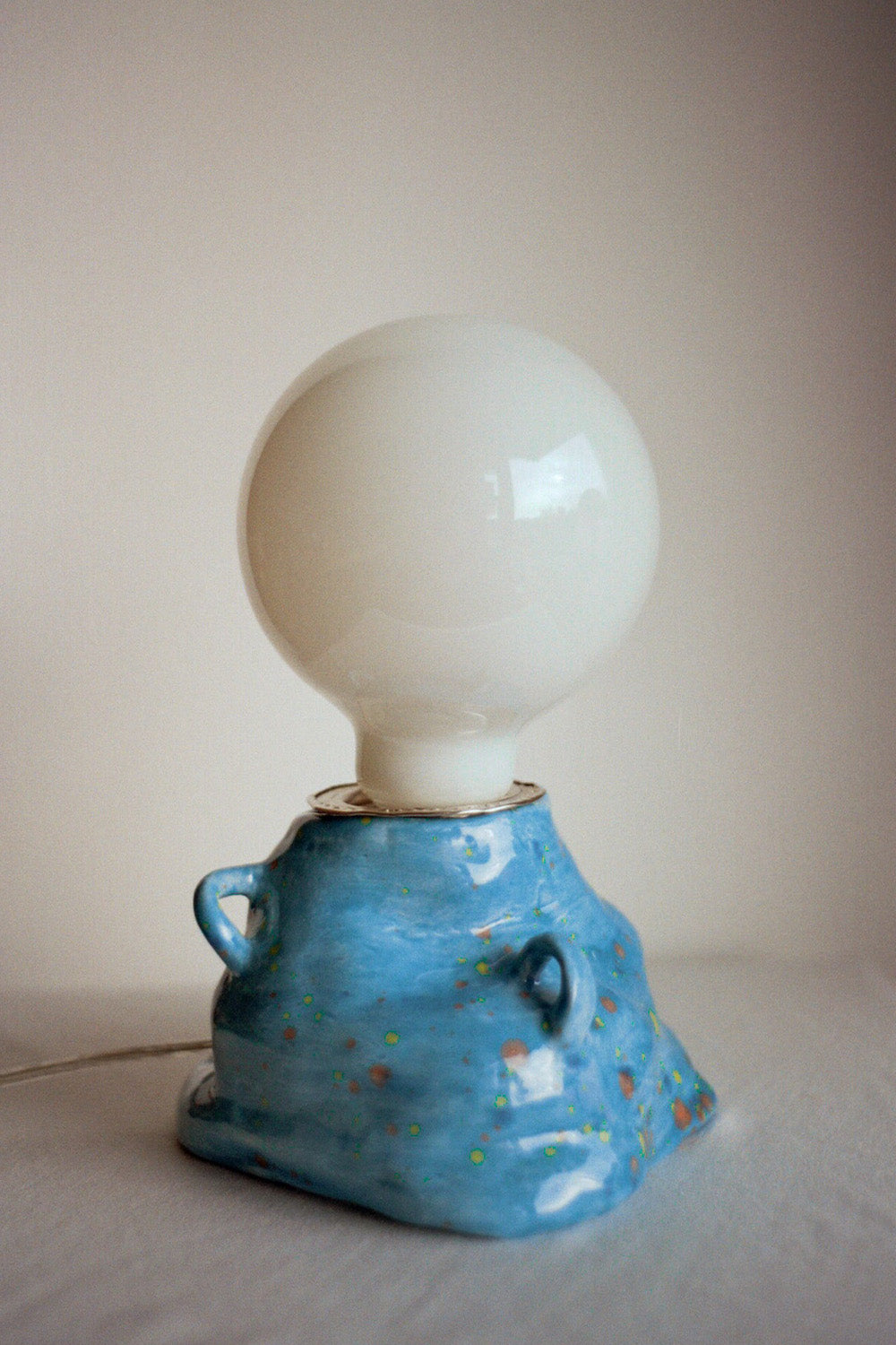 Mujj Objects-Table Lamp Blub-Masa Lambası-1-Milagron.com