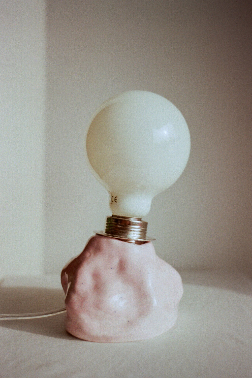 Mujj Objects-Table Lamp Bulky-Masa Lambası-1-Milagron.com