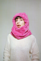 Mujj Studio-Magenta Toscana Balaclava-Balaclava-1-Milagron.com