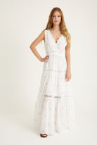 Nammu-Önü Arkası V Uzun Güpür Detaylı Elbise-Elbise-1-Milagron.com