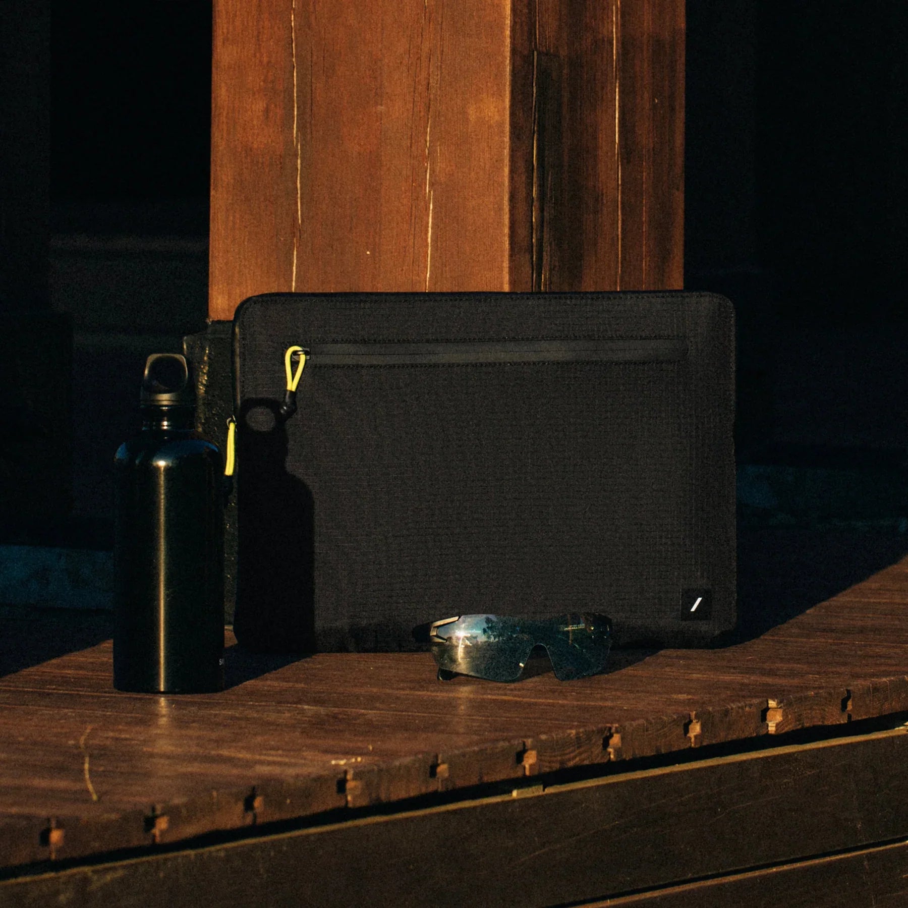 Native Union Ultralight Sleeve For Macbook 13" Black Laptop Kılıfı
