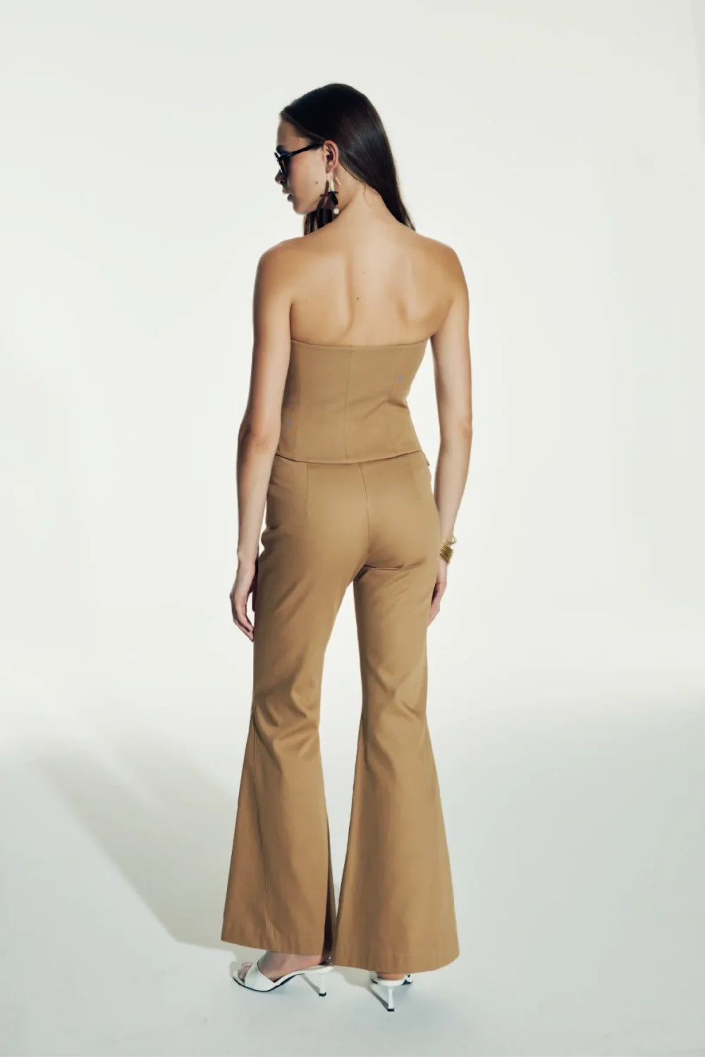 Nazlı Ceren-Avrell Koton İspanyol Paça Pantolon Golden Straw-Pantolon-4-Milagron.com