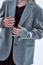 Nazlı Ceren-Boxy Yün Blazer Gri-Ceket-6-Milagron.com