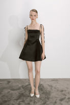 Nazlı Ceren-Juniper Mini Elbise Siyah-Elbise-2-Milagron.com