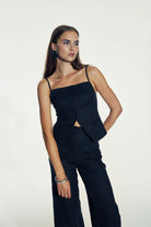 Nazlı Ceren-Marona Keten Top Dark Navy-Top-6-Milagron.com