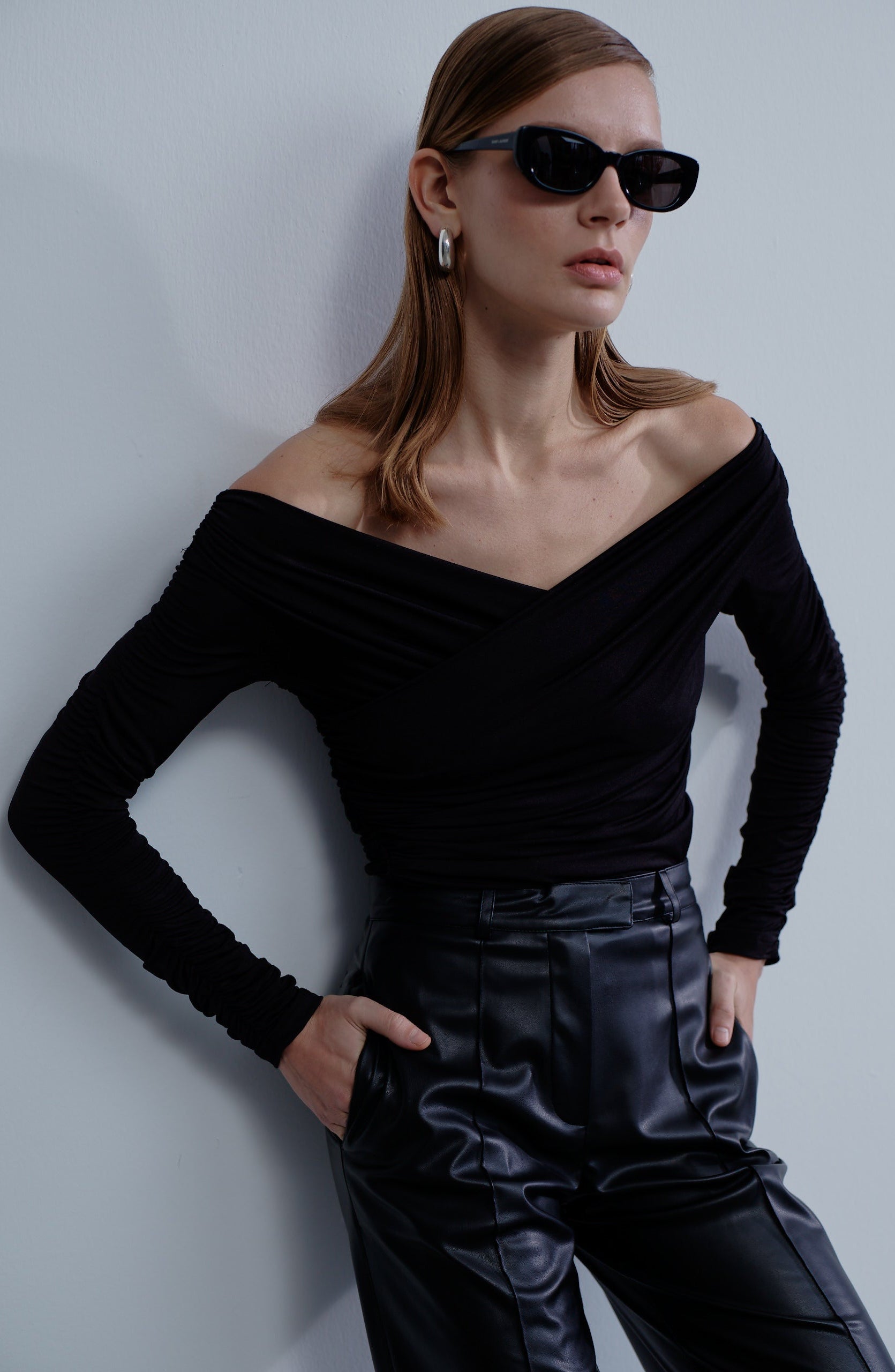 Millie Düz Kesim Vegan Deri Pantolon